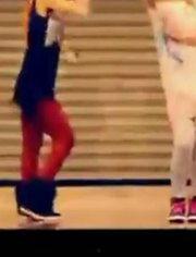 4人舞蹈视频,探寻四人舞蹈的和谐韵律